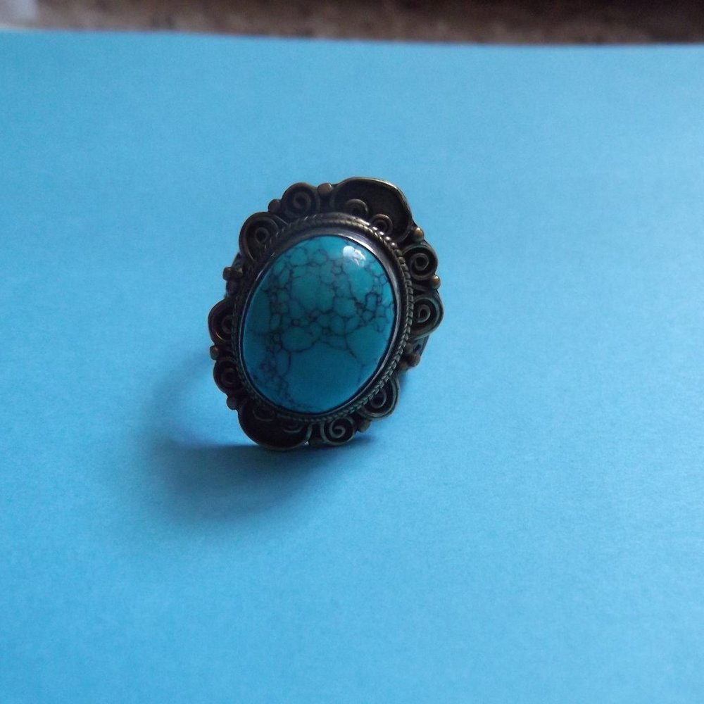 Vintage Turquoise Ring, southwestern style - Picture 8 of 9